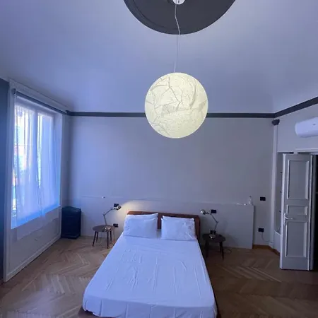 Duomo 12 * モデナ